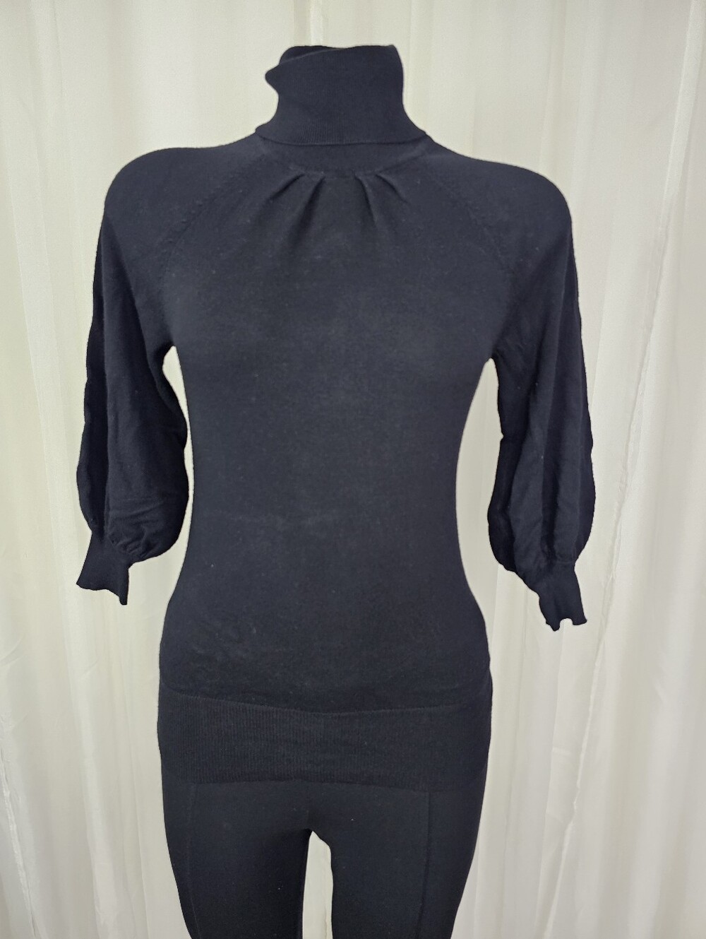 Express Black Turtleneck Gathered Puff Sleeve Knit Sweater XS